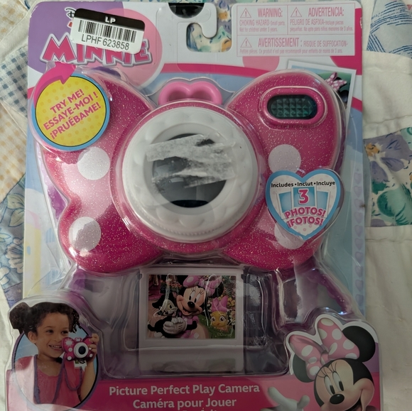 Disney | Toys | Disney Minnie Mouse Sparkling Pink Play Camera | Poshmark